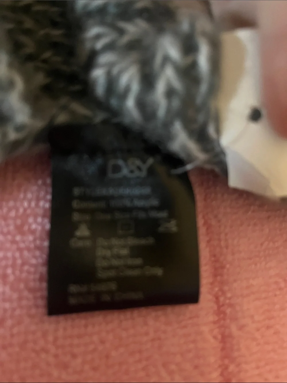 Critter Kingdome knitted Raccoon Scarf -grey tones with black